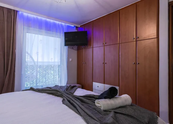 Mk 2 Lux Apartment Kalamata