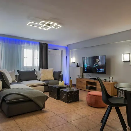Mk 2 Lux Apartment Kalamata
